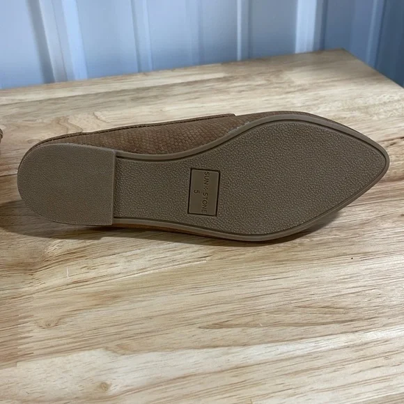 Women’s NWB Shoes Sun Stone Ninnap Cognac Snk Size 5 - Picture 6 of 7